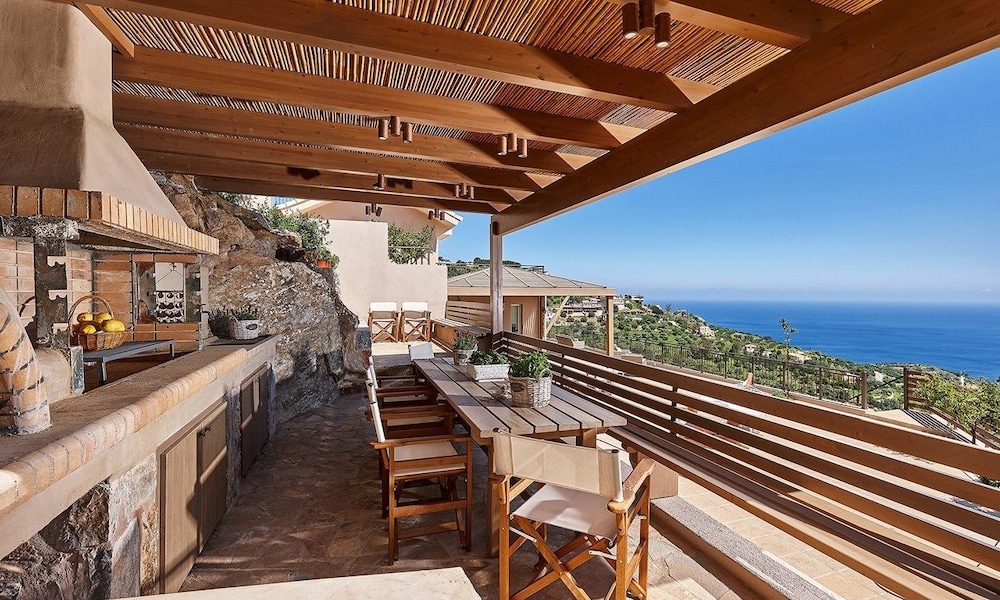Villa Omikron 8/42