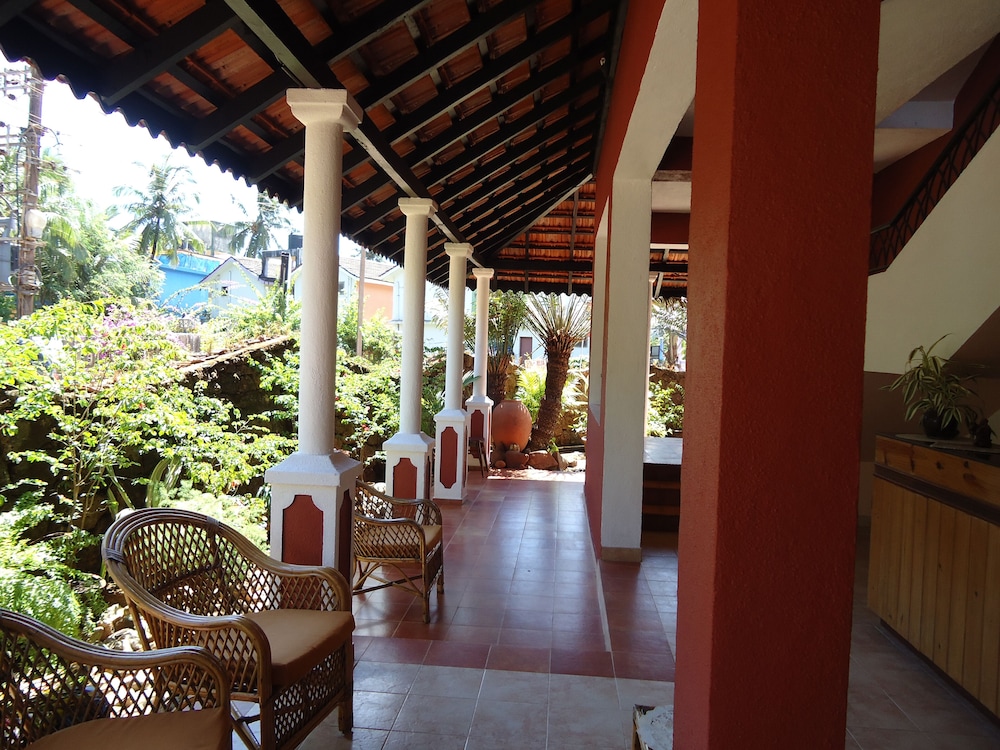 Kingstork Beach Resort 8/21