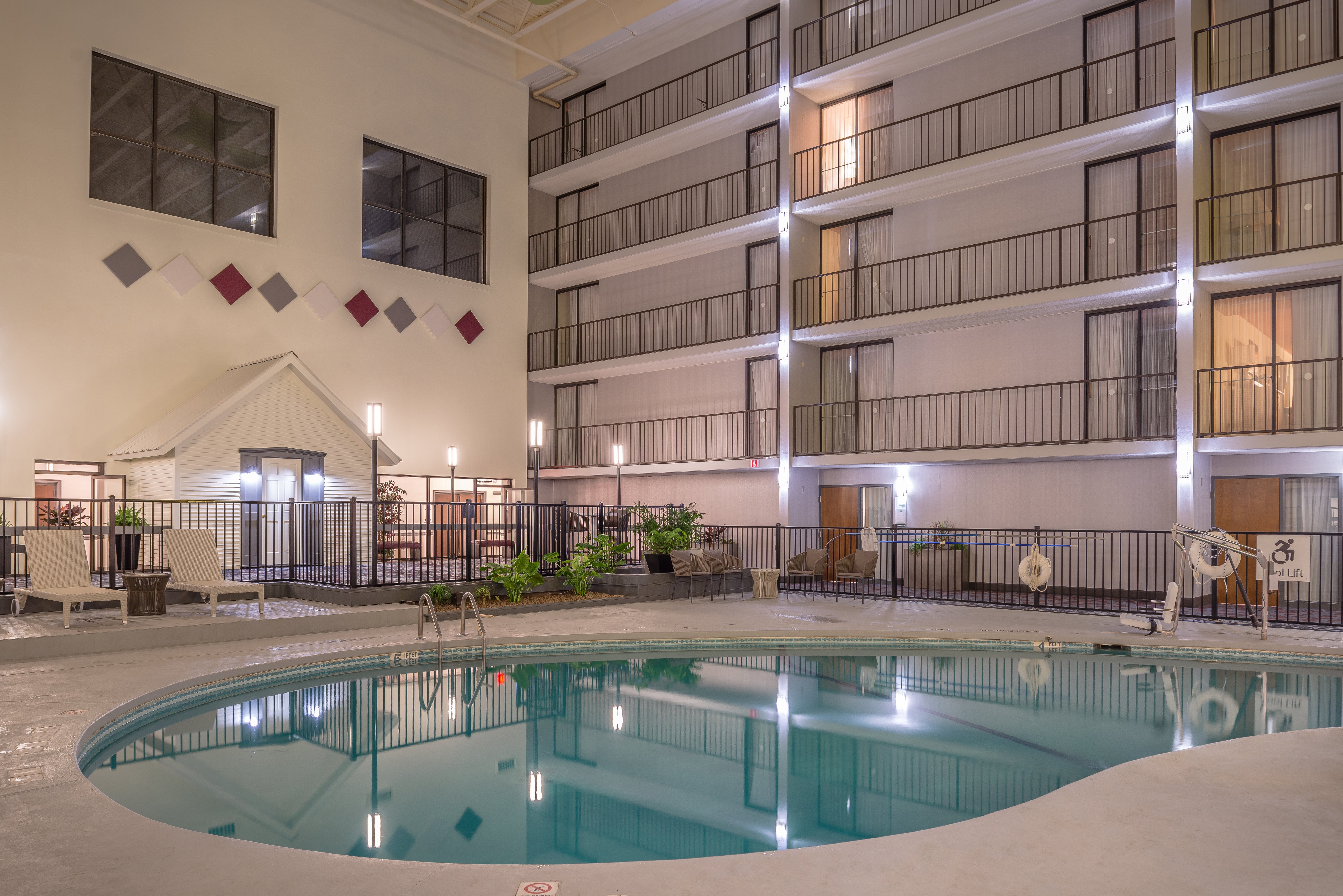 Holiday Inn Auburn Finger Lakes Region 44/75