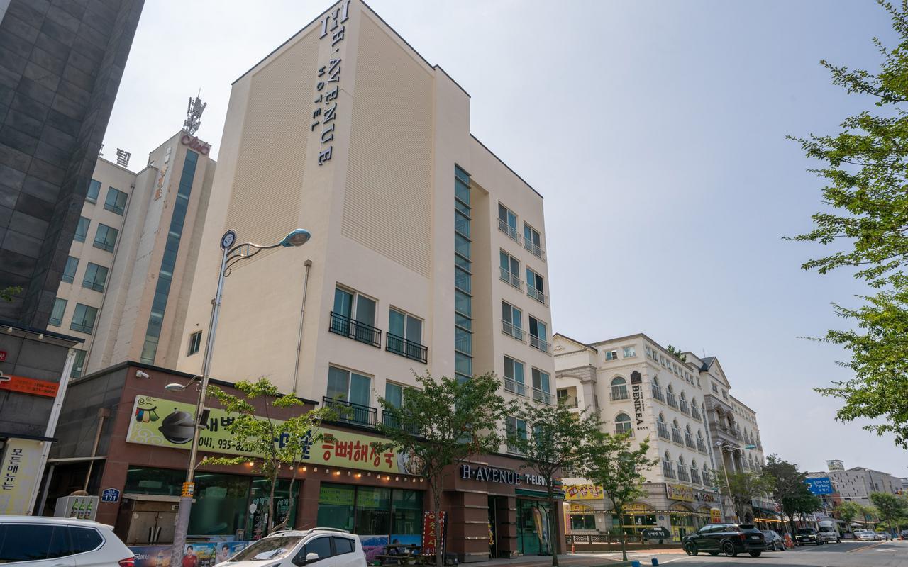 K-Hotel 7/36