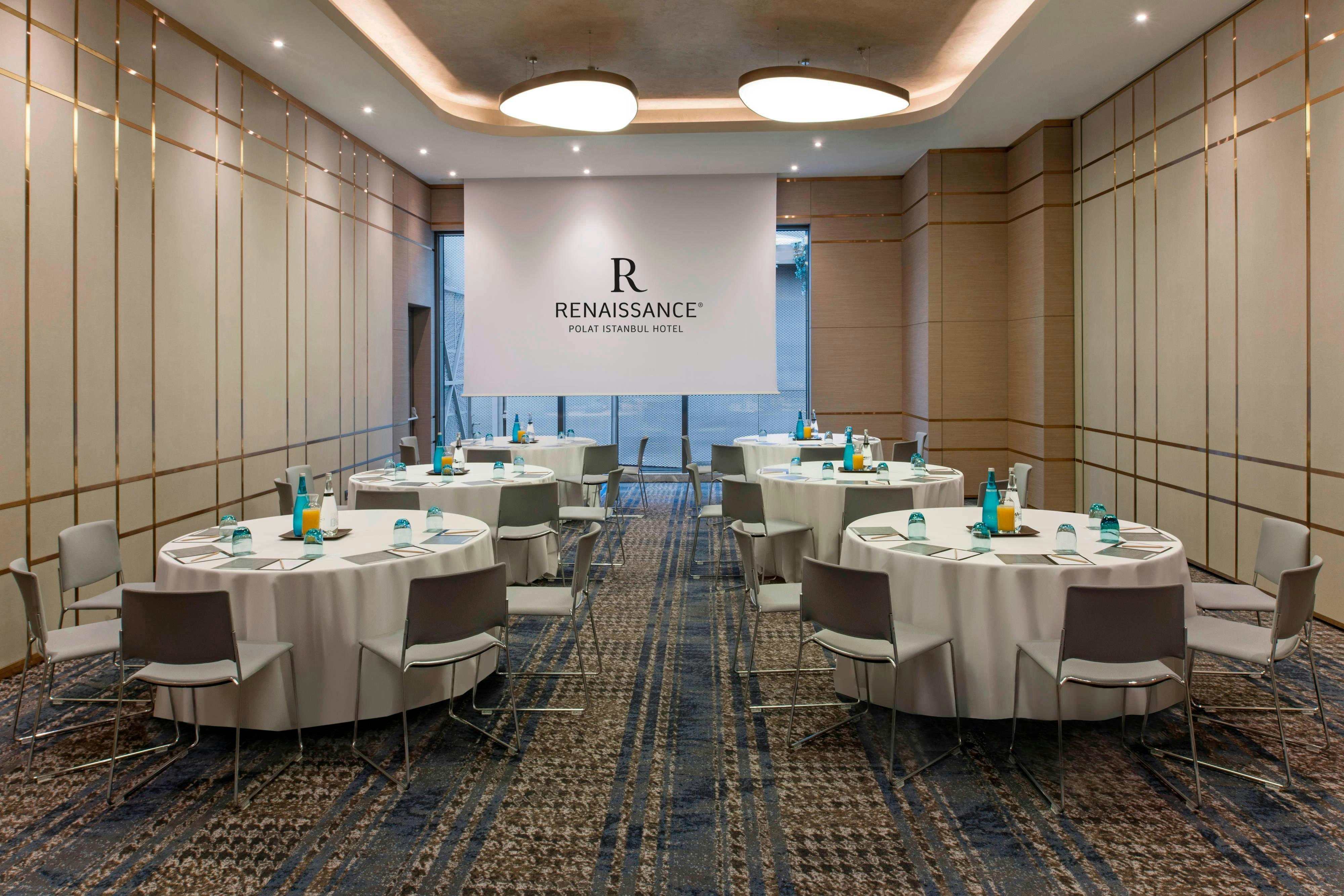 Renaissance Polat Istanbul Hotel 57/67