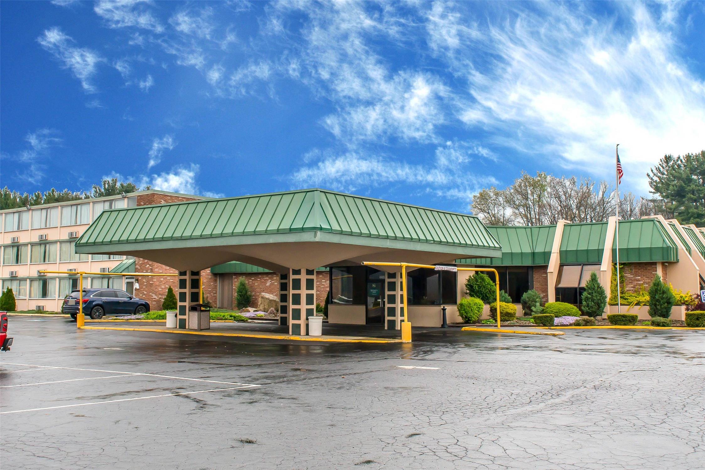Quality Inn Hermitage South 2/48