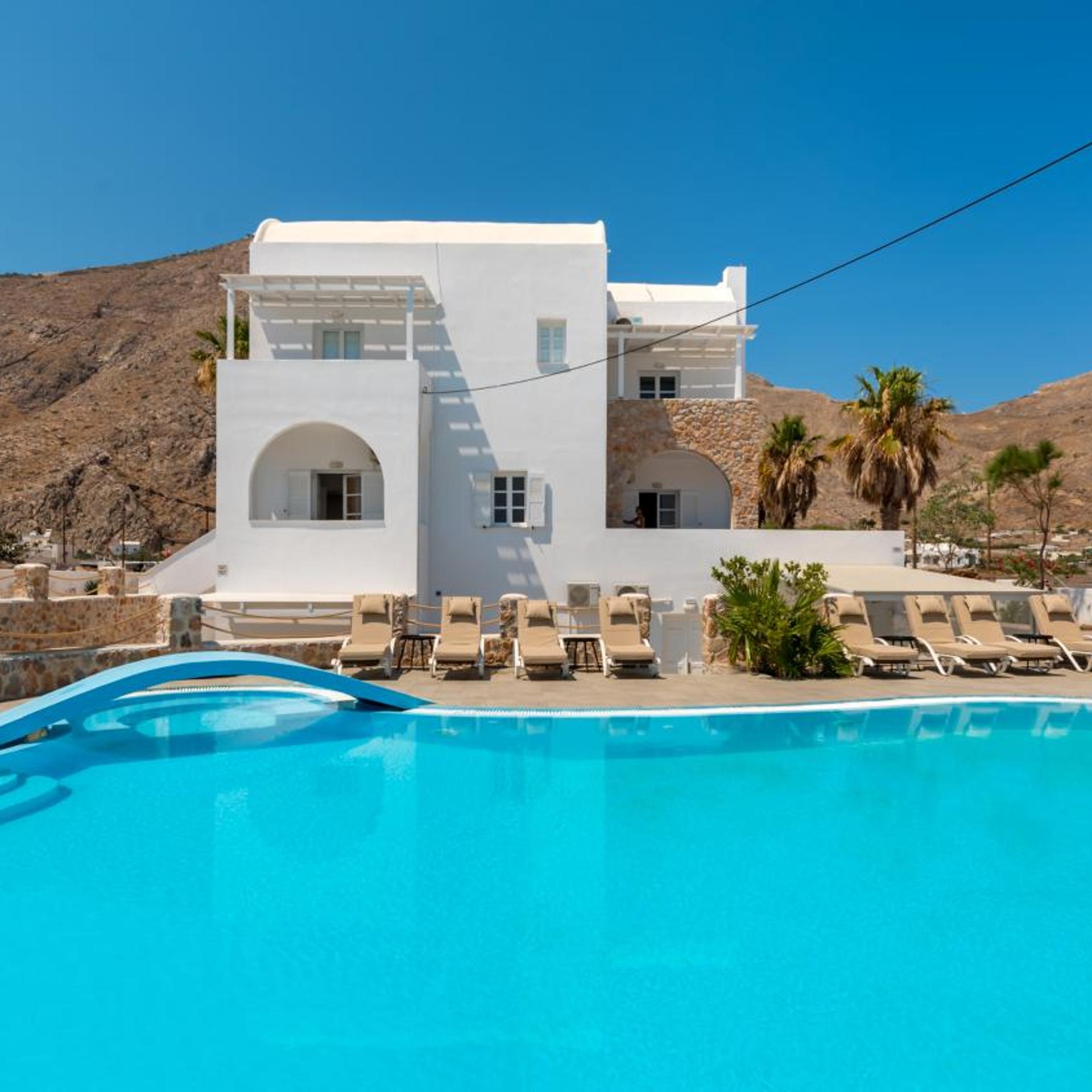 Noeme Santorini 3/57