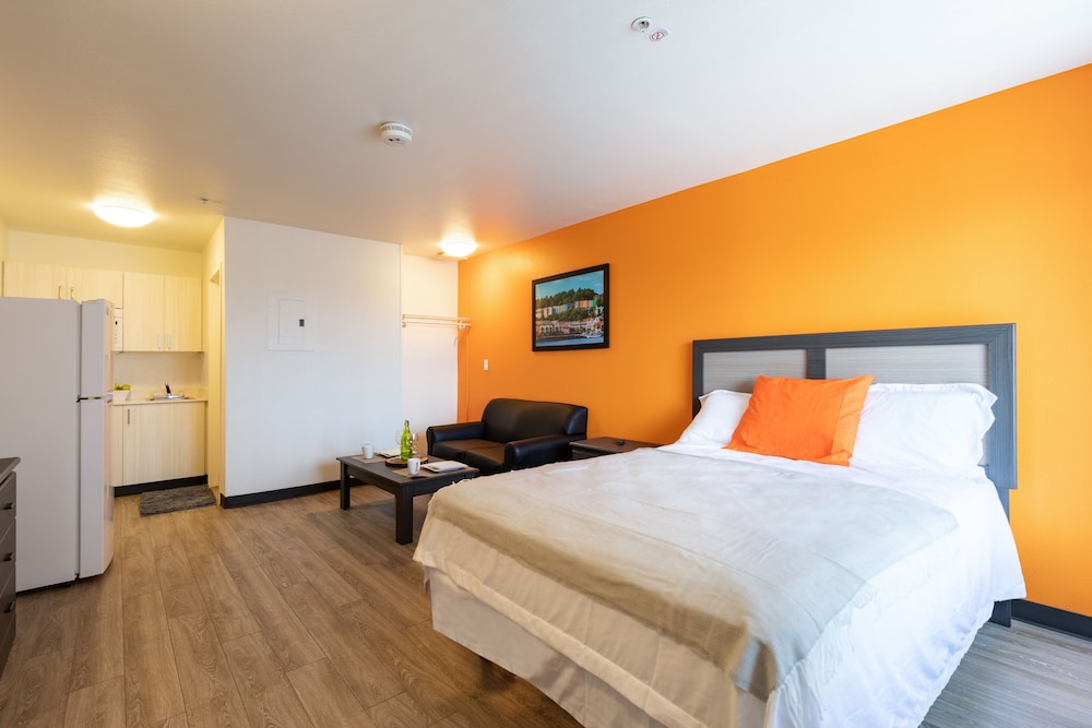 Crossland Economy Studios - Tucson - Butterfield Drive 12/20