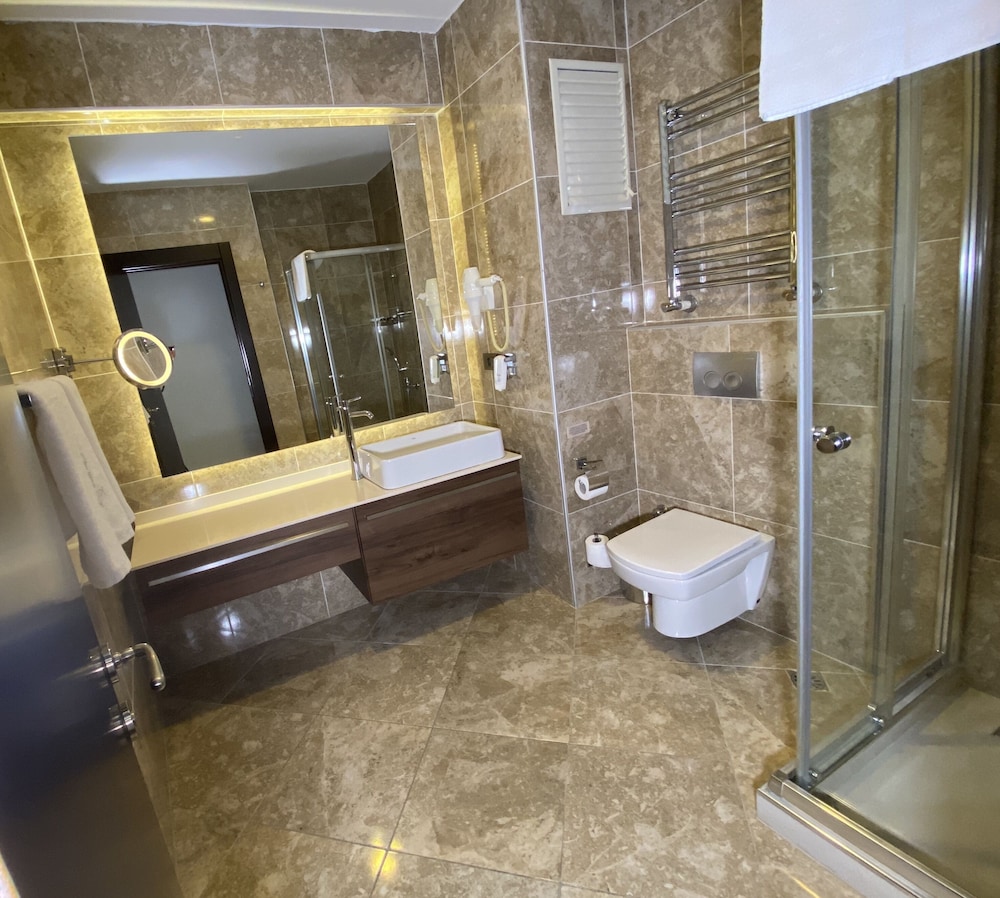 Four Doors Hotel 14/49