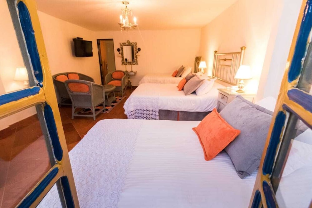Finca Hotel Los Girasoles 6/50