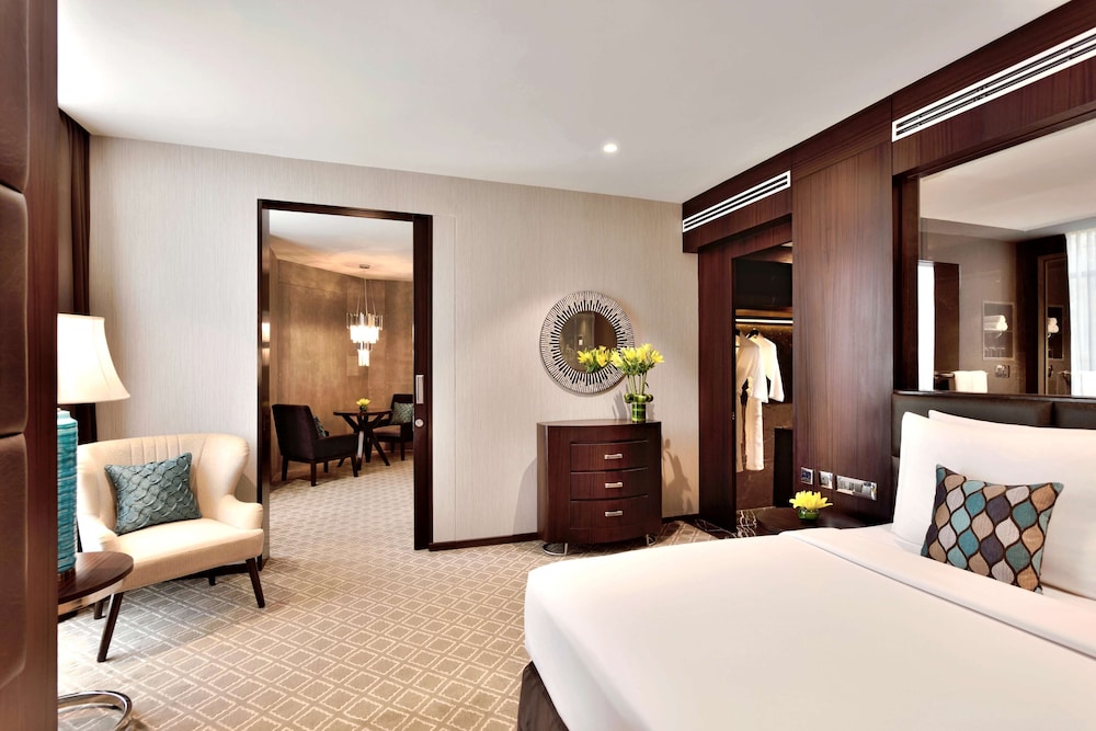 Radisson Blu Atria Bengaluru 20/76