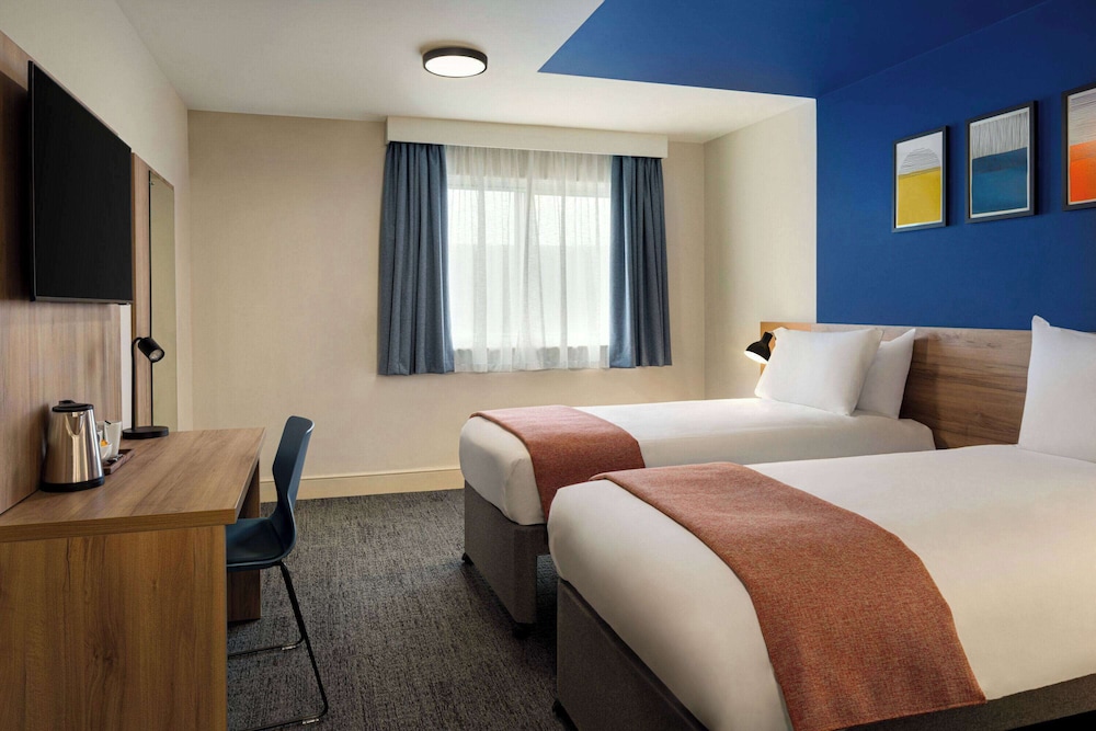 Room, Twin Beds, Accessible
