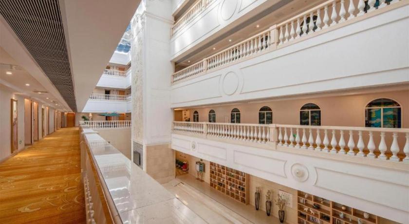Vienna Hotel (Foshan Wenhua North Road) 5/56
