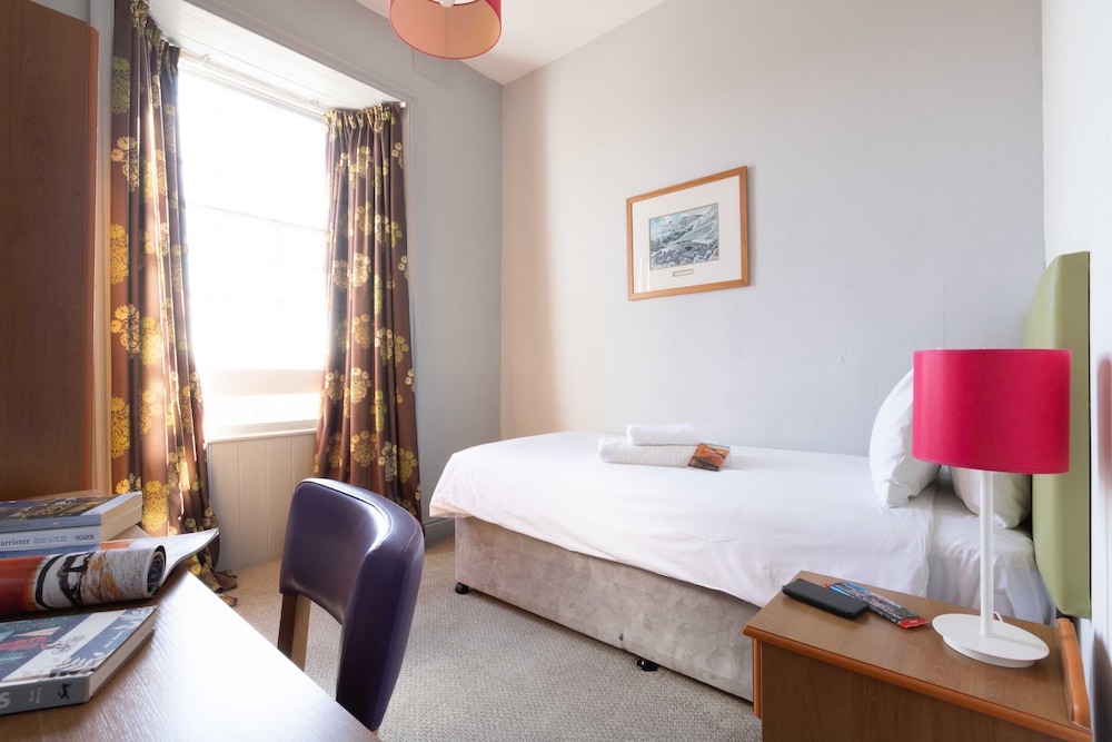 Windermere Hotel 27/60