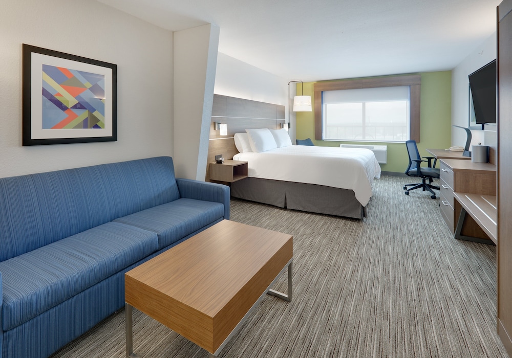 Holiday Inn Express Hotel & Suites San Antonio Nw Near Seaworld 30/76