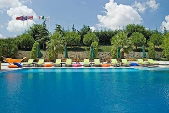 Elite Hotel Dragos 7/56