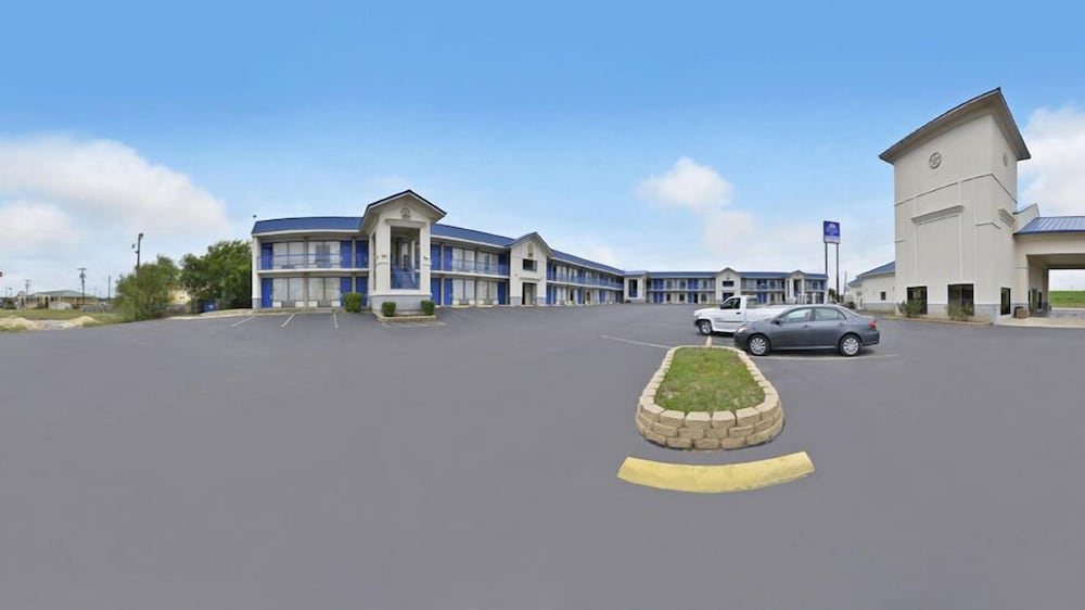 Americas Best Value Inn Hillsboro 6/25