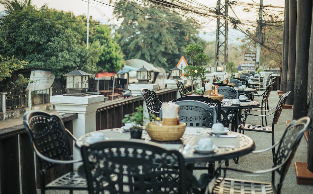 Treasure Hotel Laos 34/49