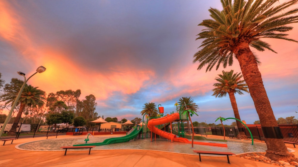 Yarrawonga Holiday Park 17/21