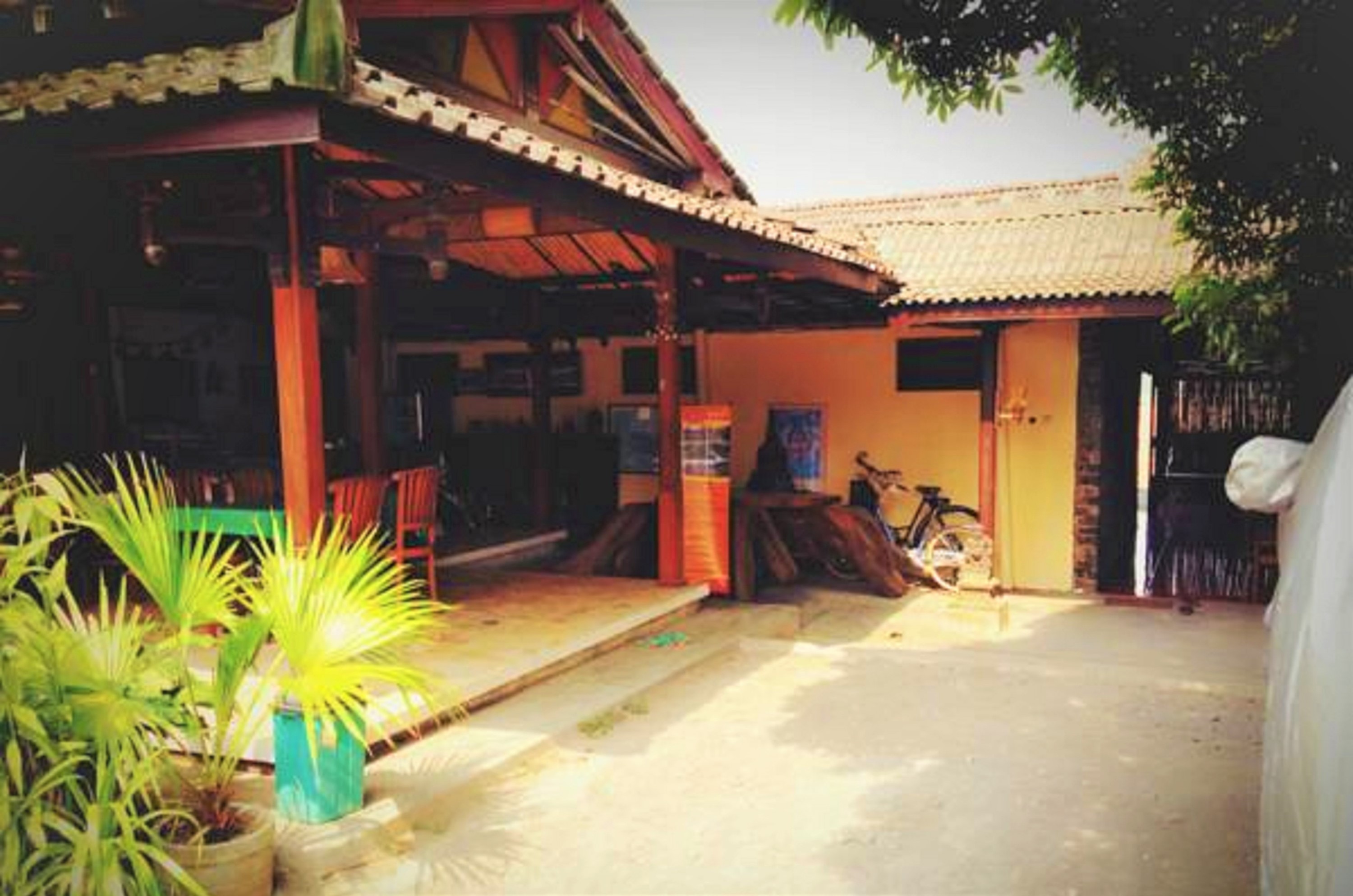 Rajasa Hotel by ZUZU 1/24