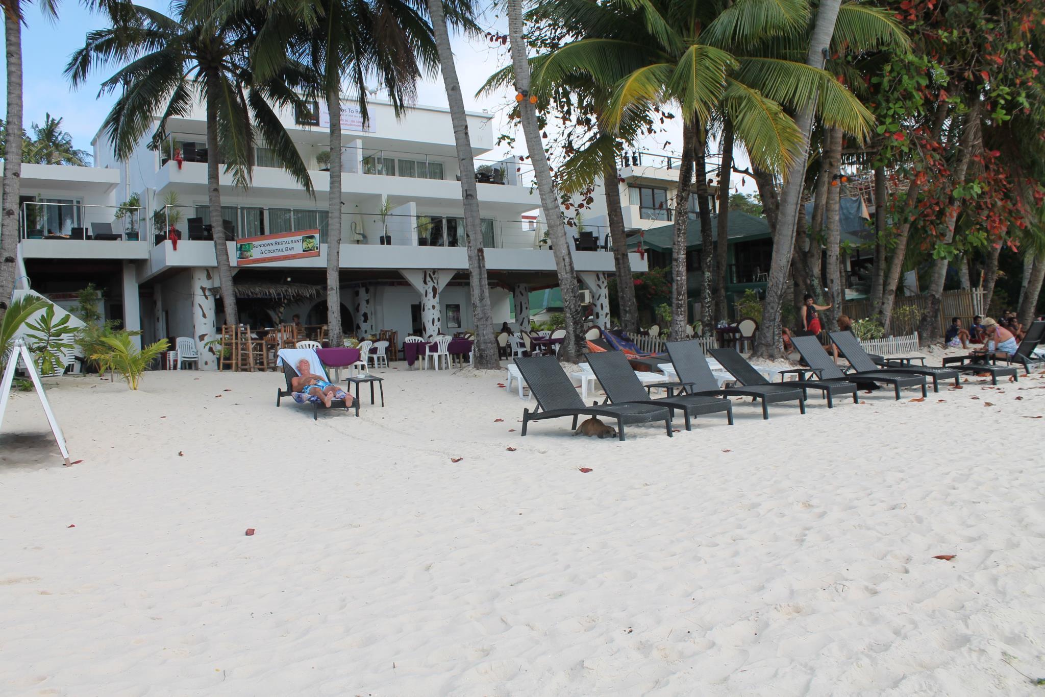 Oro Beach Resort 37/50