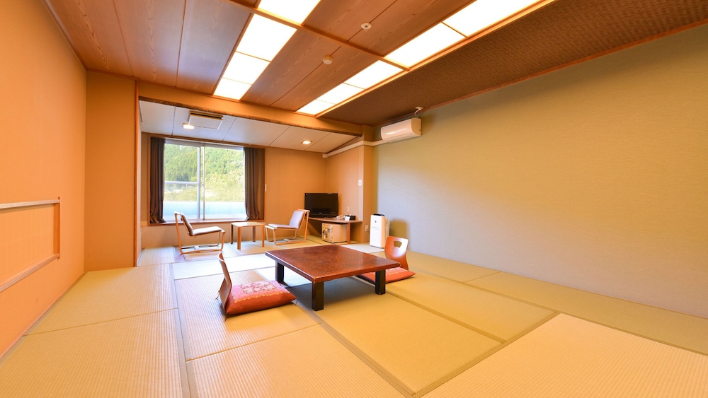 Hotel Kinugawa Gyoen 17/55