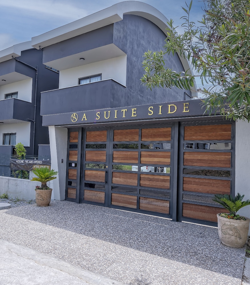 A Suite Side 1/26