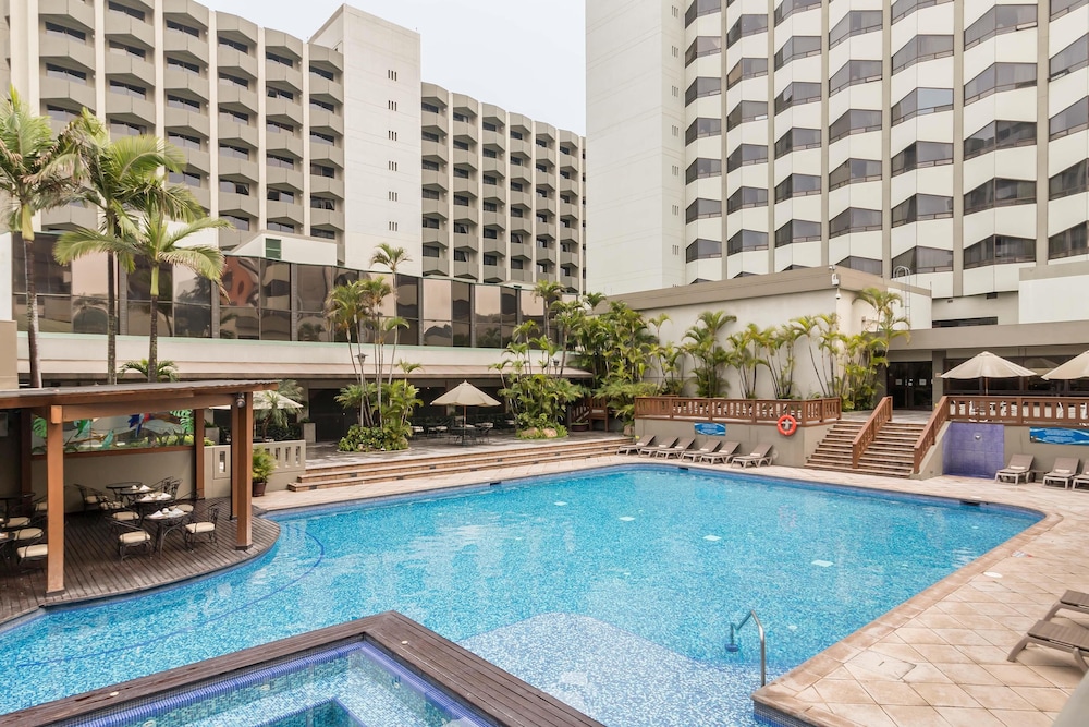 Barcelo Guatemala City 68/70