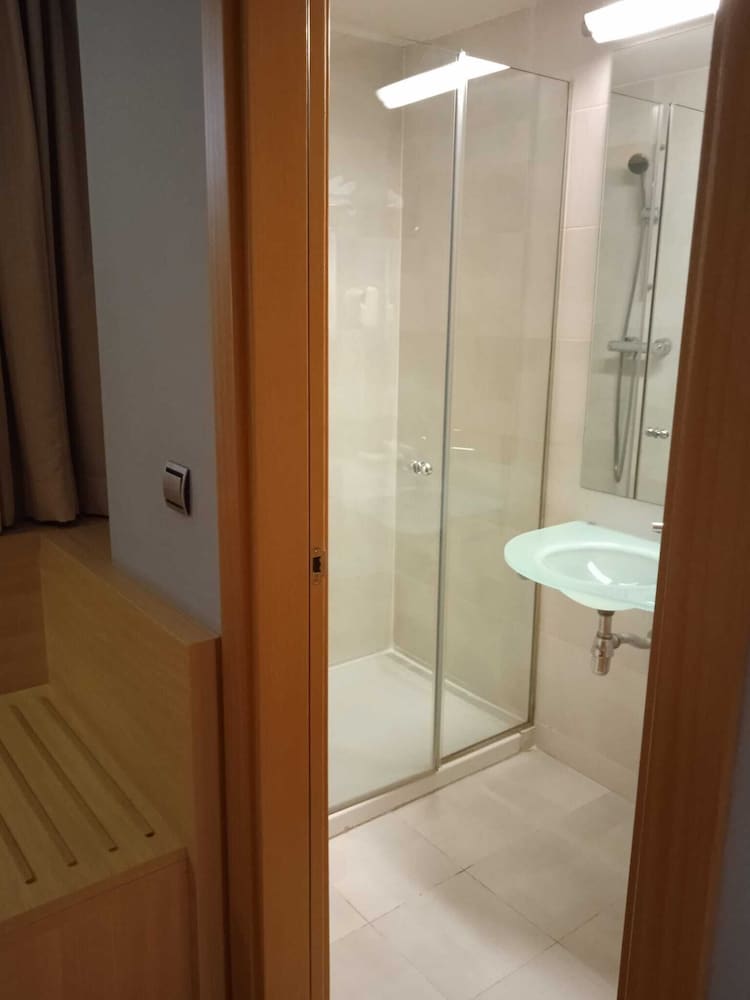 U Hotel Villa Goma 30/38