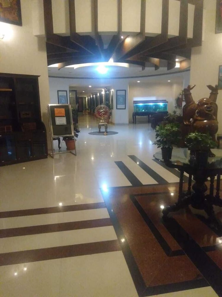 Hotel Rudra Continental 3/47