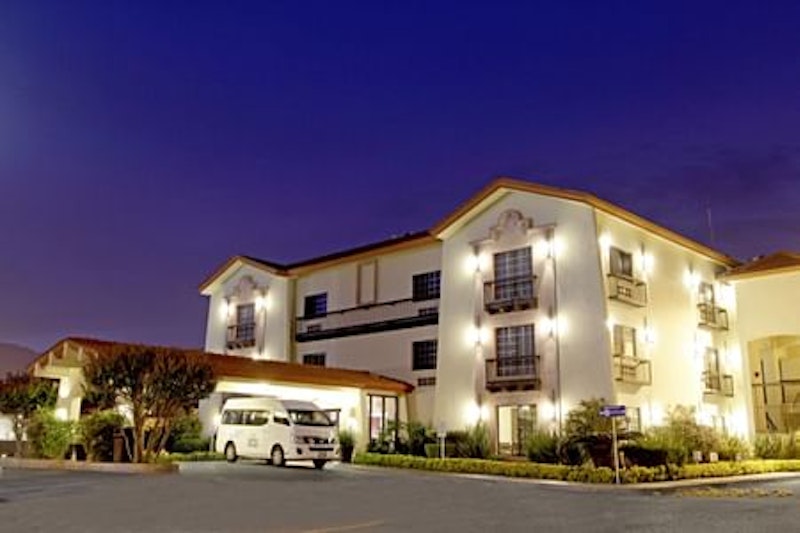 Quinta Dorada Hotel and Suites 2/34