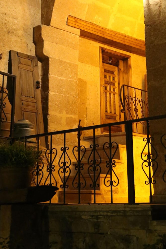 Kirkit Hotel 27/50