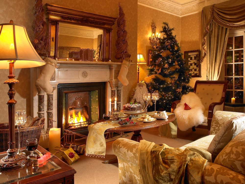 Hayfield Manor Hotel 59/63