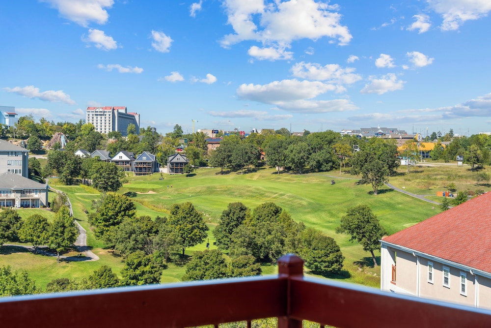 Capital Resorts Grand Crowne Resorts 47/50