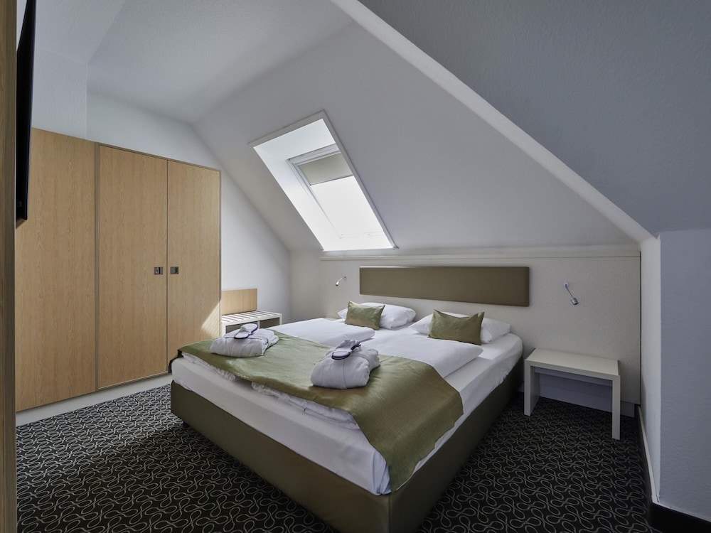 Mercure Severinshof Koeln City Hotel 12/48