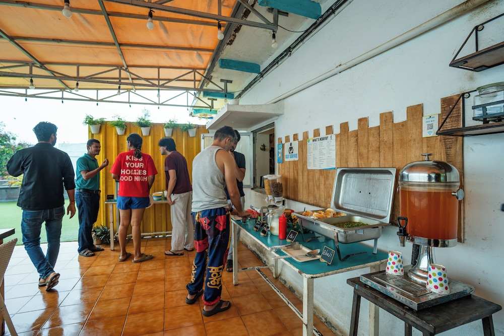 Locomo Hostel - Mumbai Airport 31/50