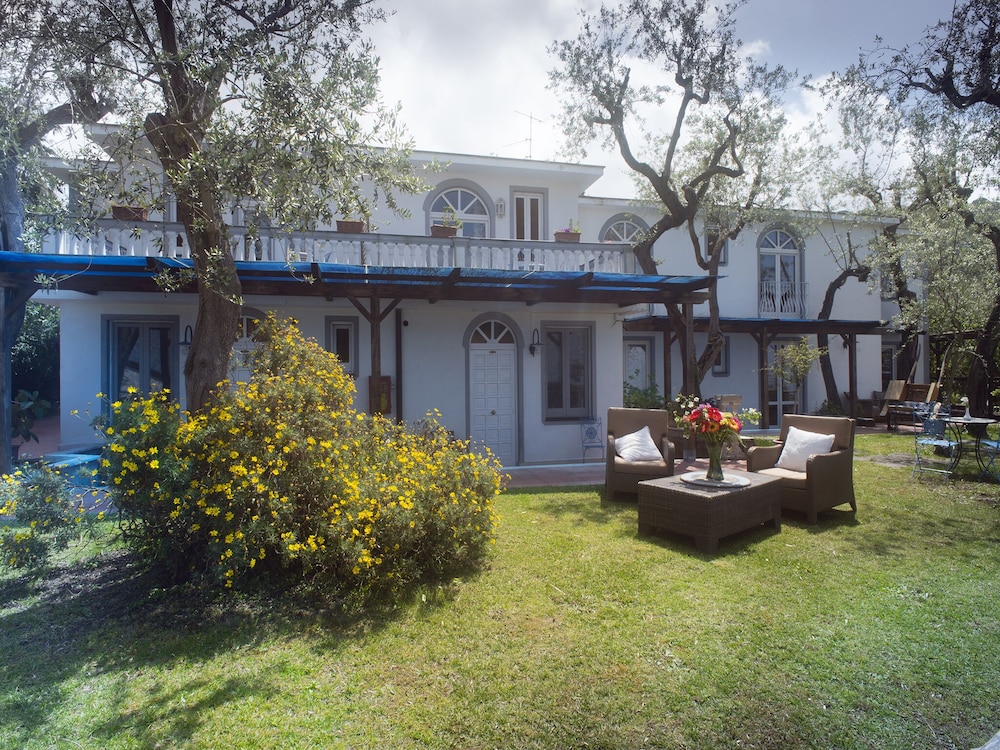 Villa Giovanna 31/49
