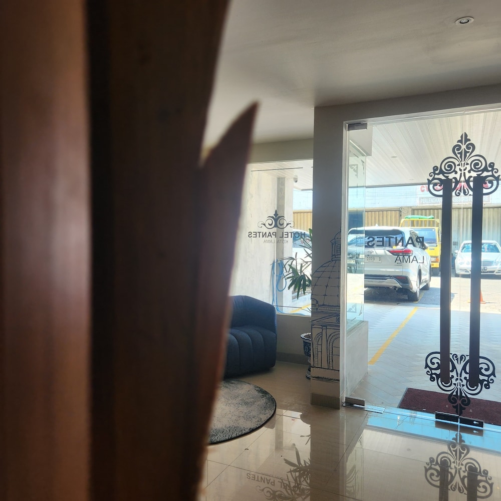 Hotel Pantes Kota Lama Semarang 22/29
