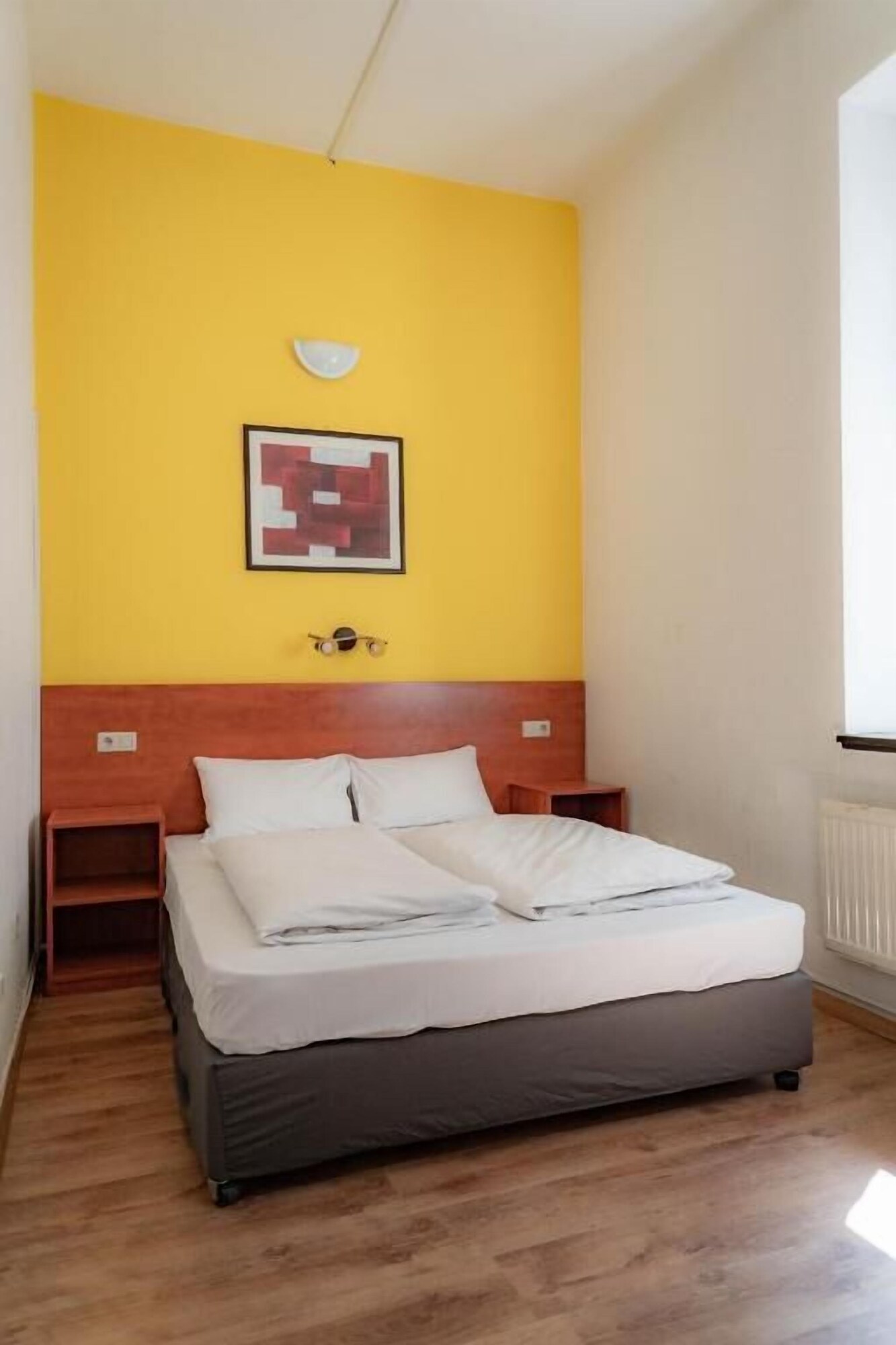 STANDARD, DOUBLE BED