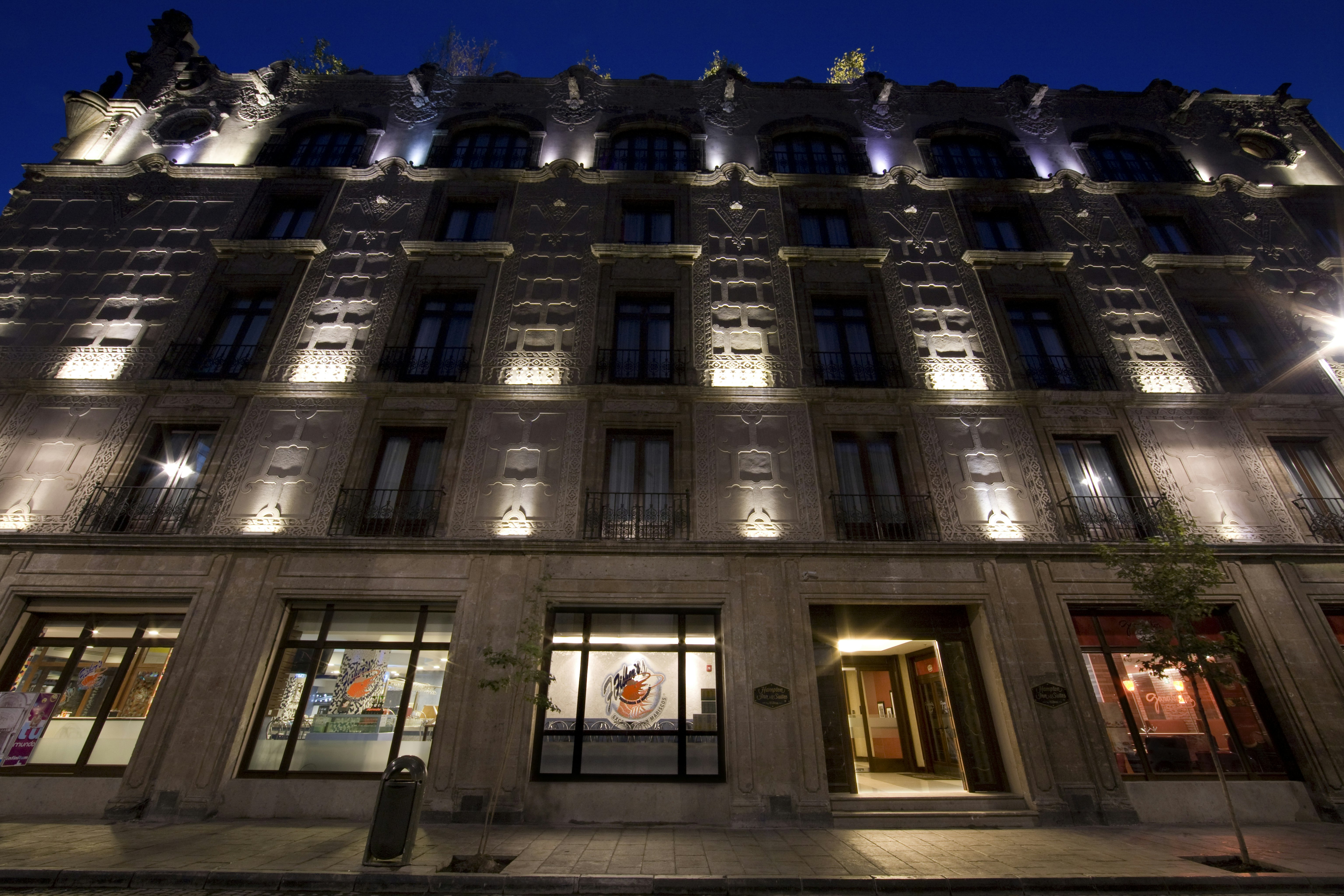 Hampton Inn & Suites Mexico City - Centro Historico in MEXICO CITY