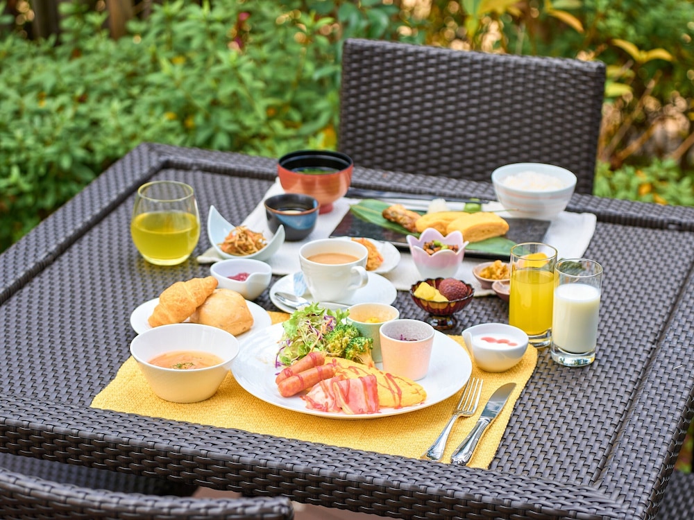 Osaka View Hotel Honmachi 46/67