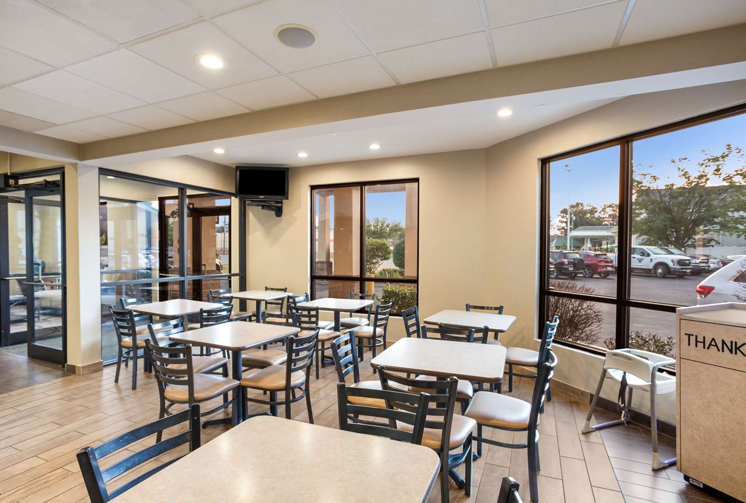 Quality Inn Albany Colonie 27/31