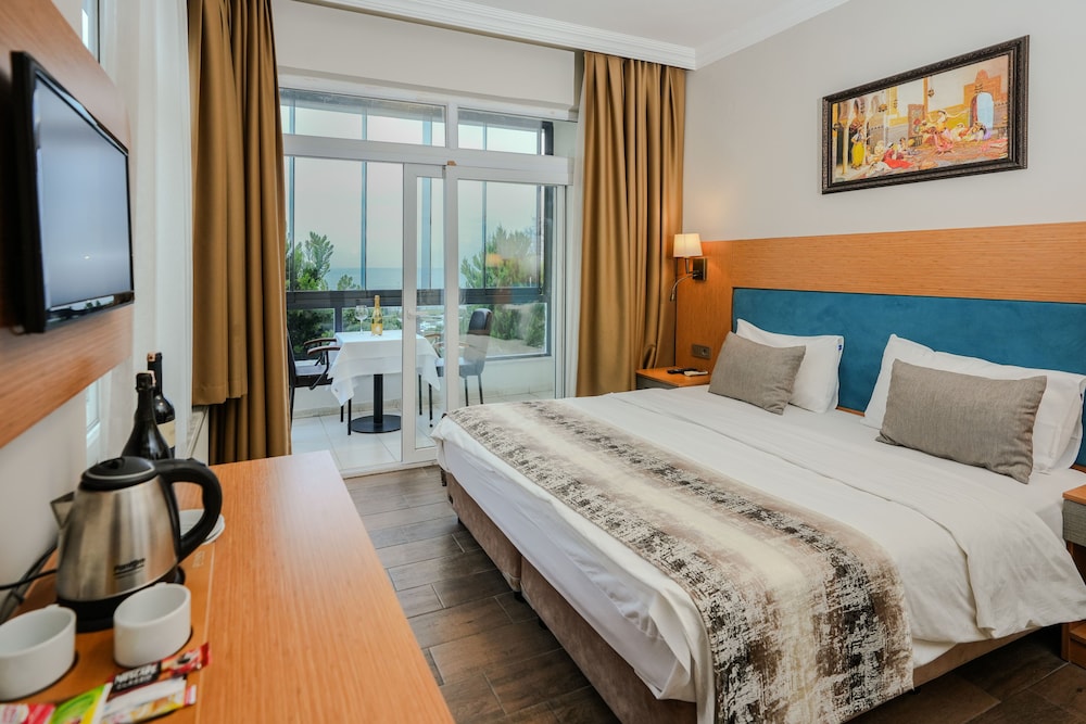Seatanbul Apart Hotel 16/64