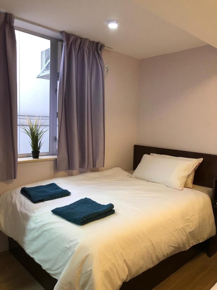 Cebu Hostel 14/64