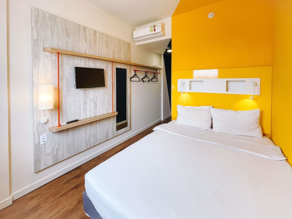 Ibis Budget Barbacena 20/60