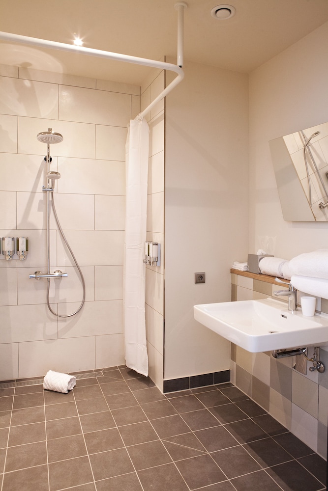 Hampton By Hilton Vienna Messe 12/59