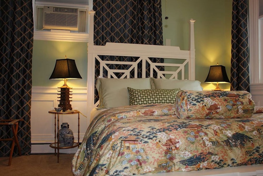 Holbrook House Bed and Breakfast- Bar Harbor ME 22/50