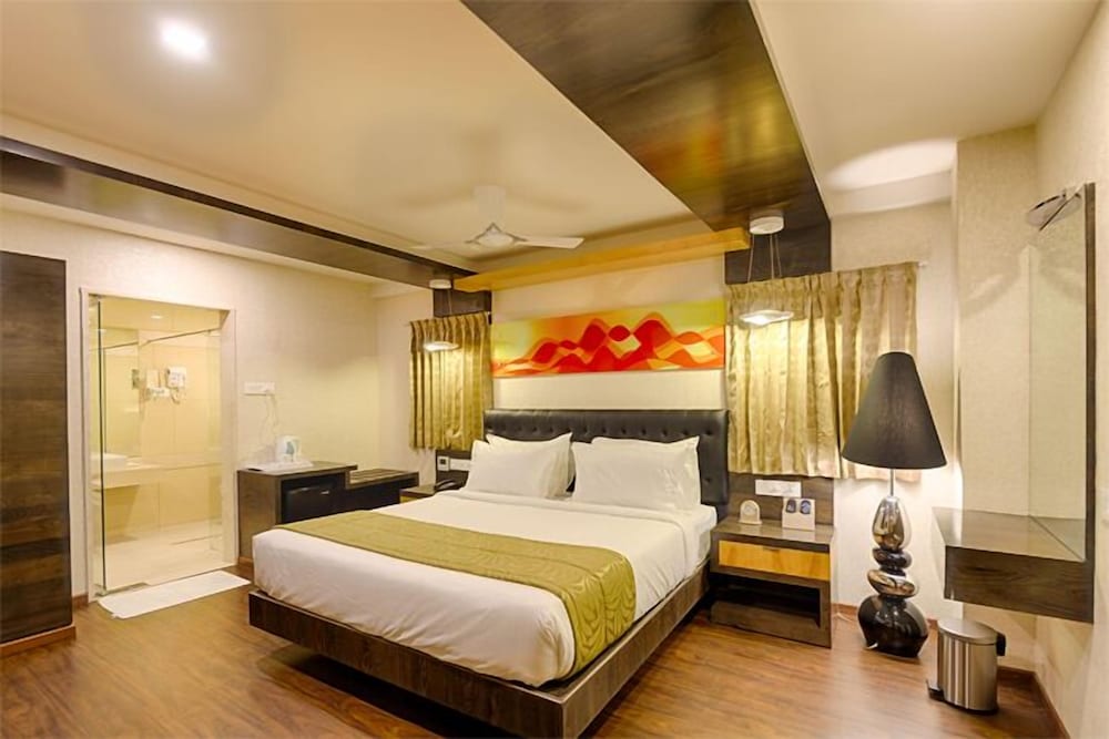 Hotel Chenthur Park 10/30