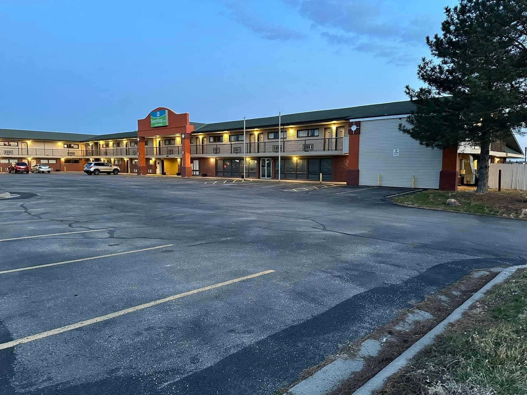 Stay Inn by OYO Near I 80 Lincoln West 28/32