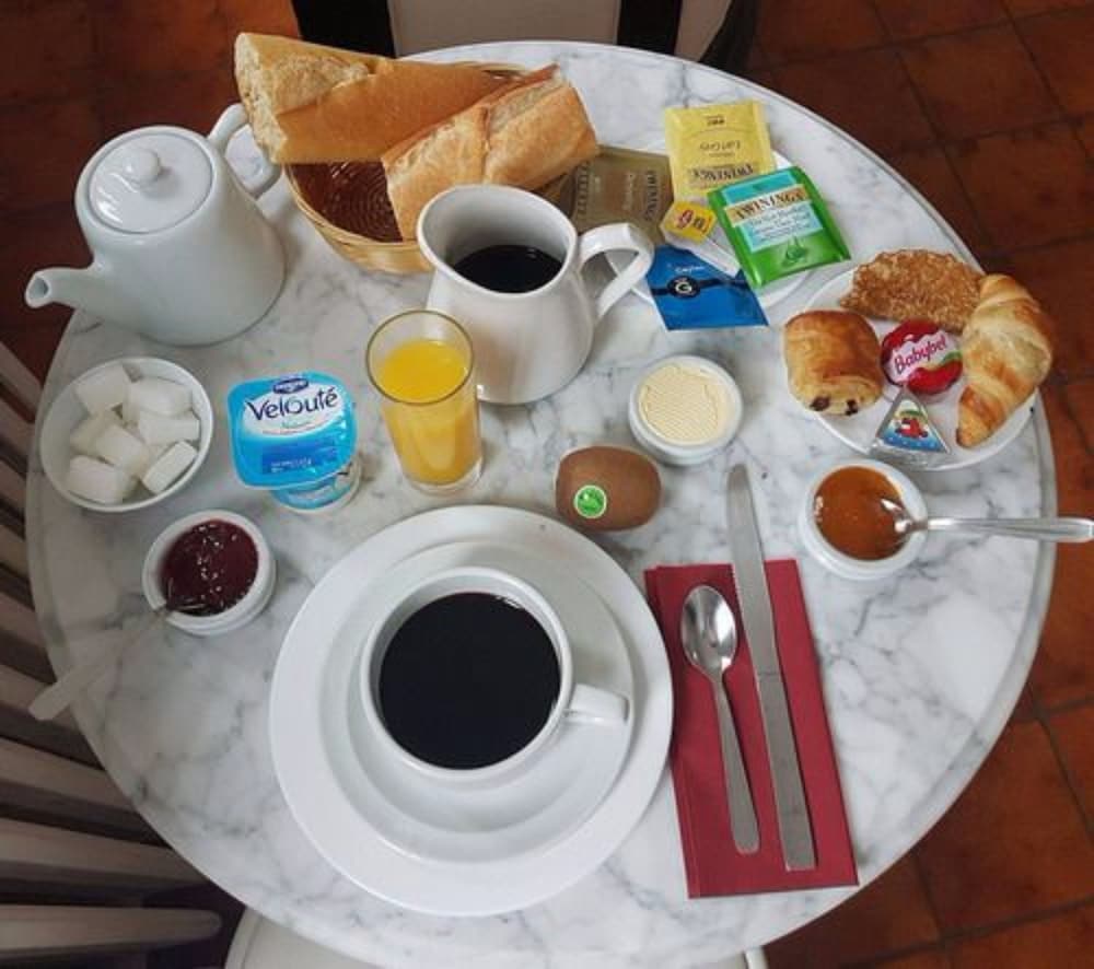 Hotel Victor Hugo 32/45