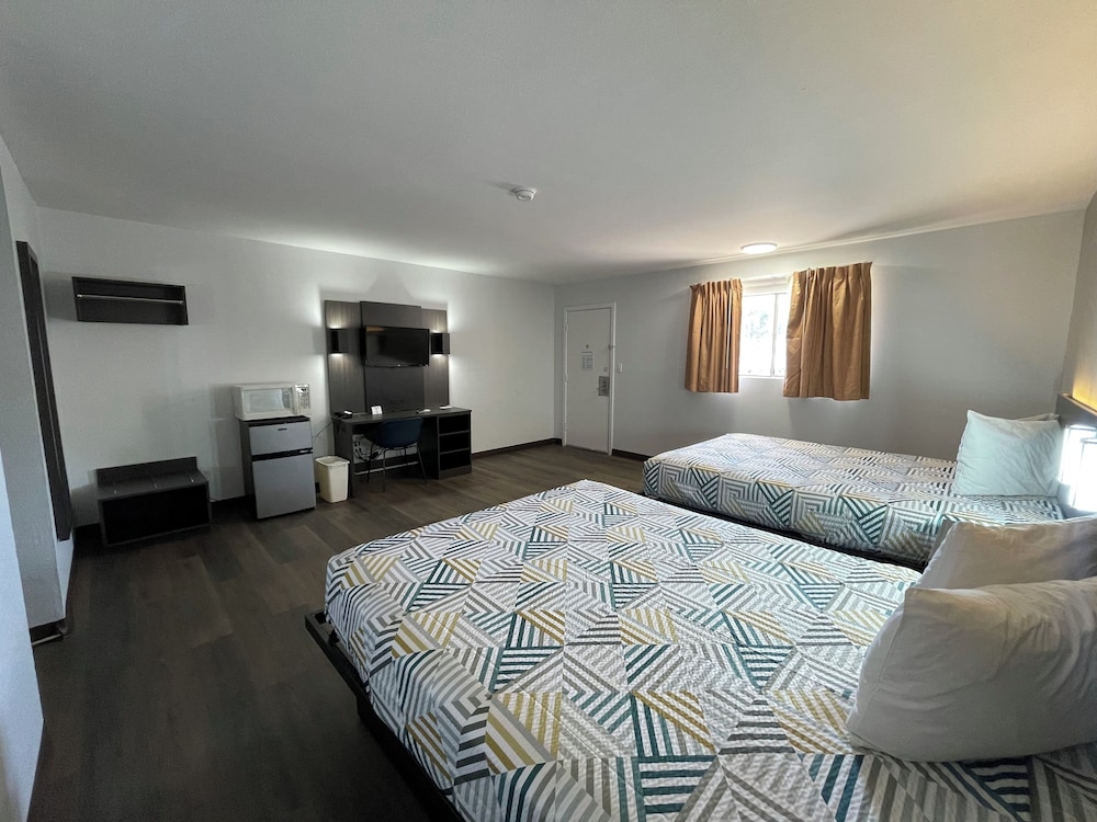 Motel6 Artesia, NM 15/25
