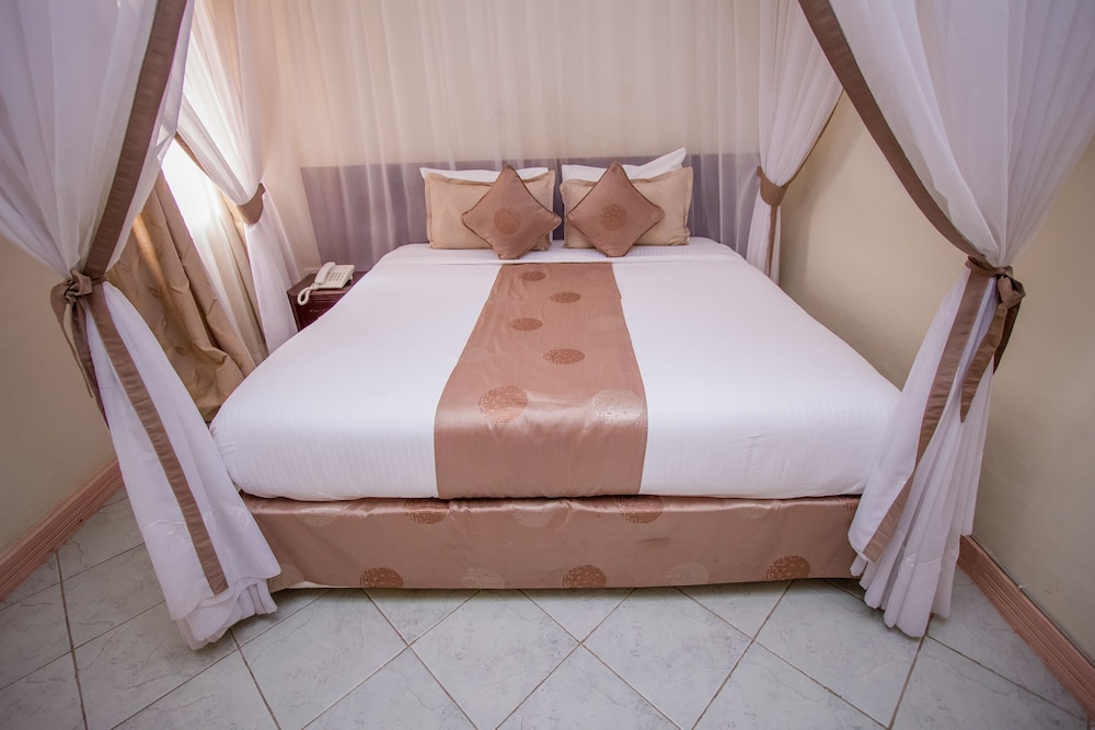 Emboita Hotel 20/50