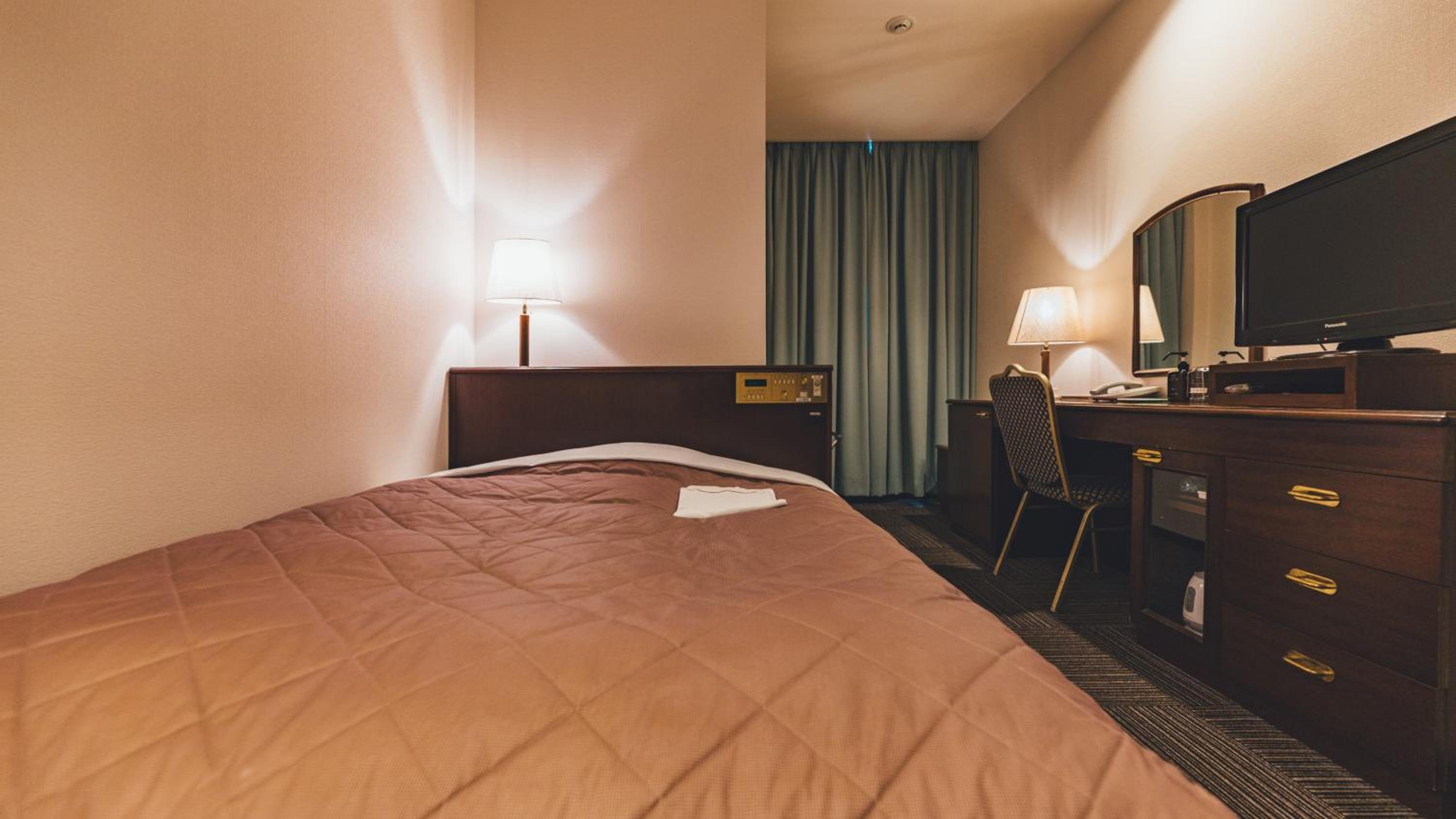Urban Hotel 14/37