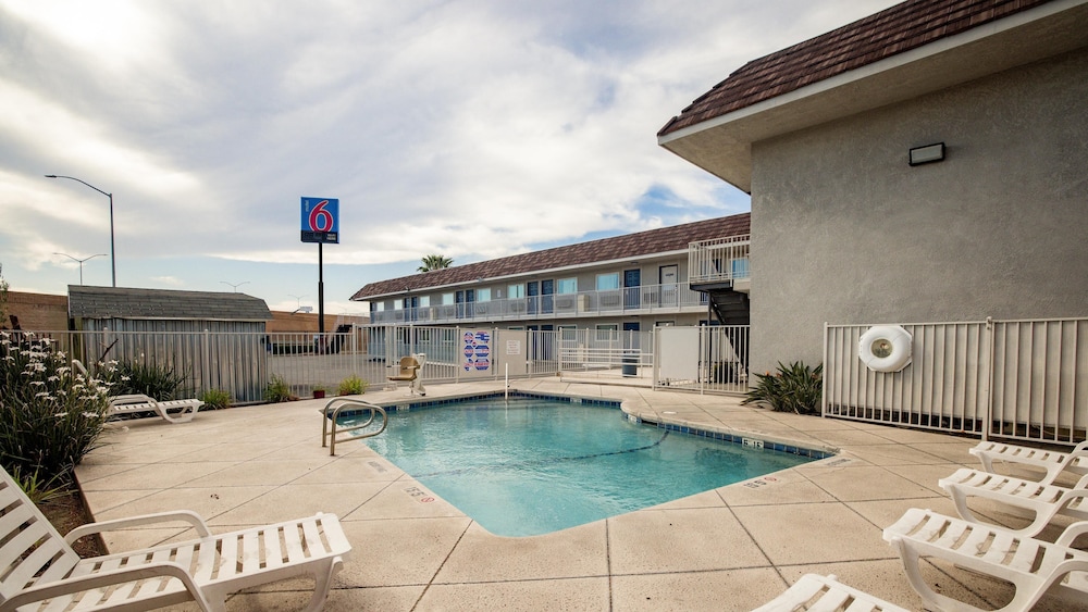 Motel6 Ontario, CA - Airport 40/61